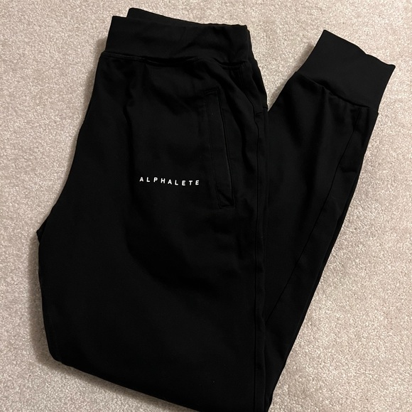 ALPHALETE PREMIER JOGGERS (BLACK) - Picture 1 of 3